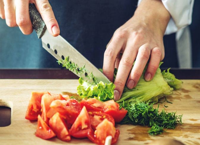 Tiêu chuẩn dinh dưỡng nền tảng cho suất ăn công nghiệp chất lượng